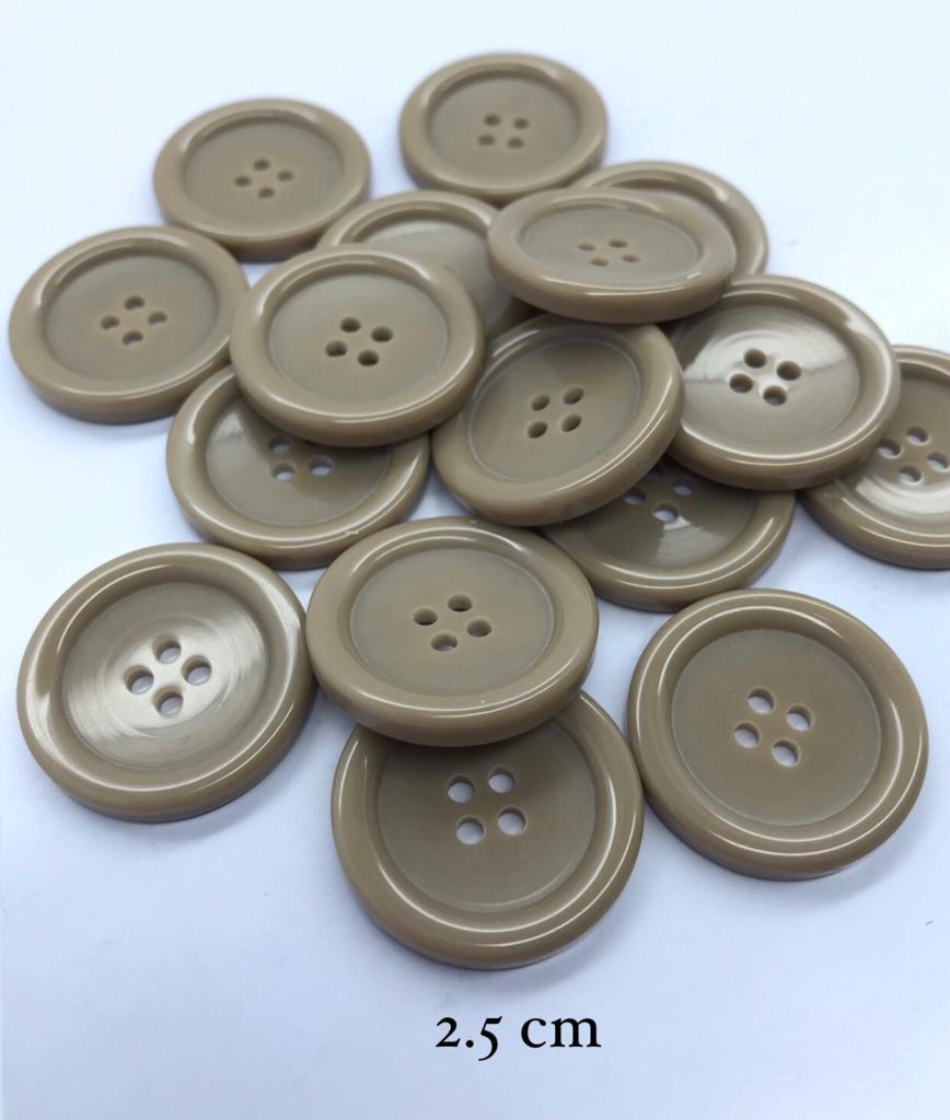 ERKEK KABAN DÜĞMESİ BEJ 2.5cm