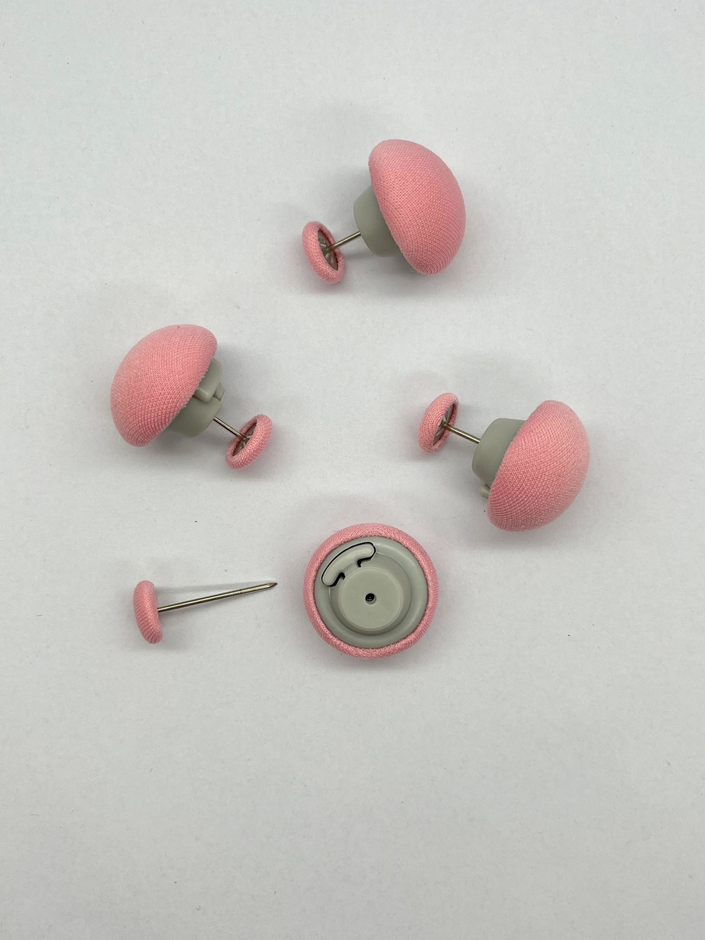 NEVRESİM TUTUCU PEMBE