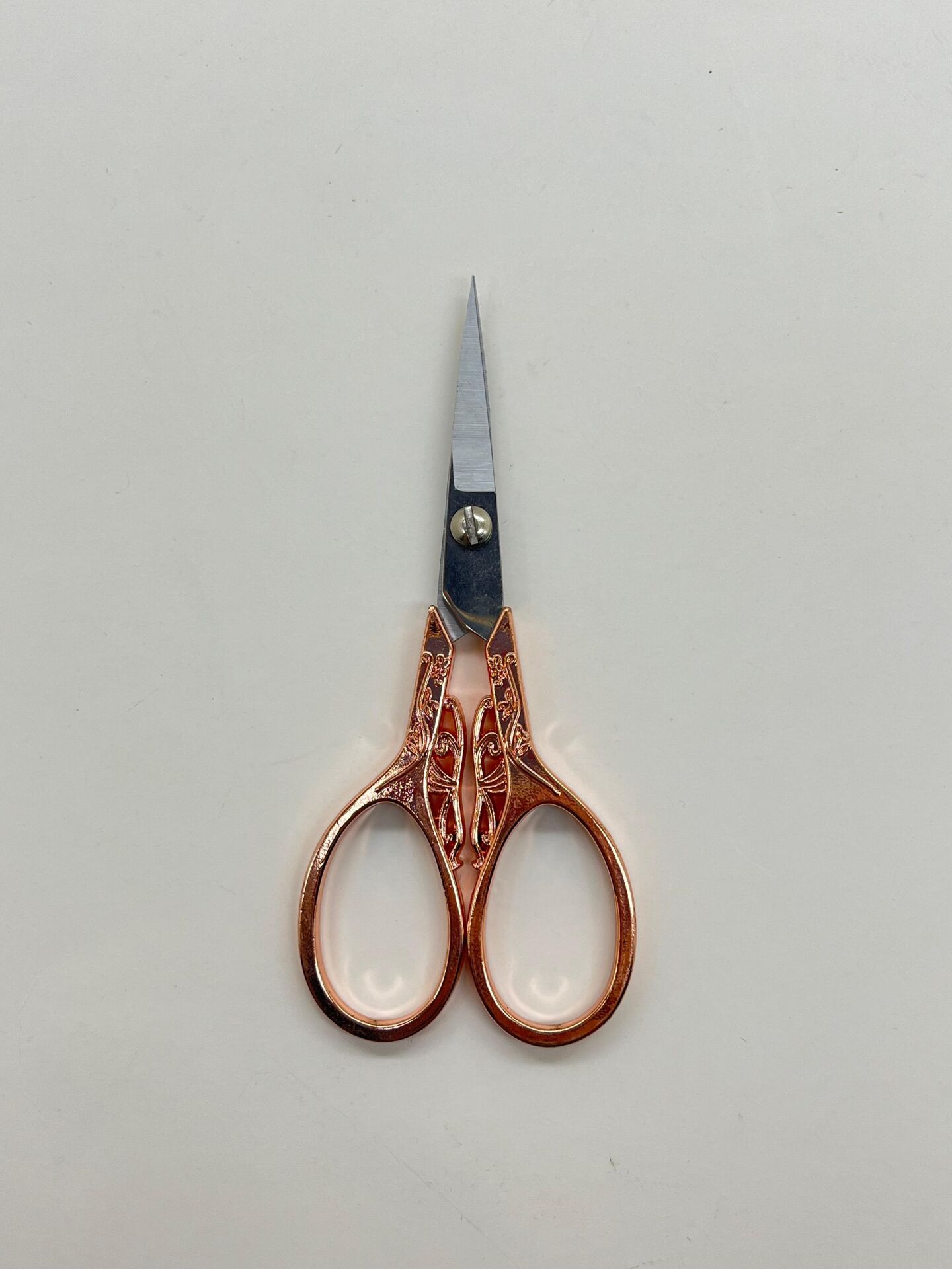 DEKORATİF NAKIŞ MAKASI