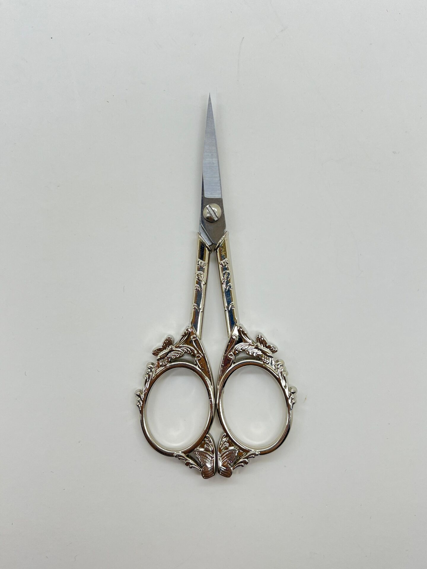 DEKORATİF NAKIŞ MAKASI