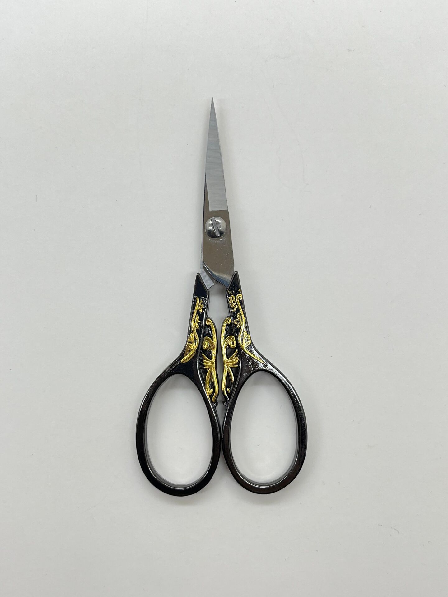 DEKORATİF NAKIŞ MAKASI