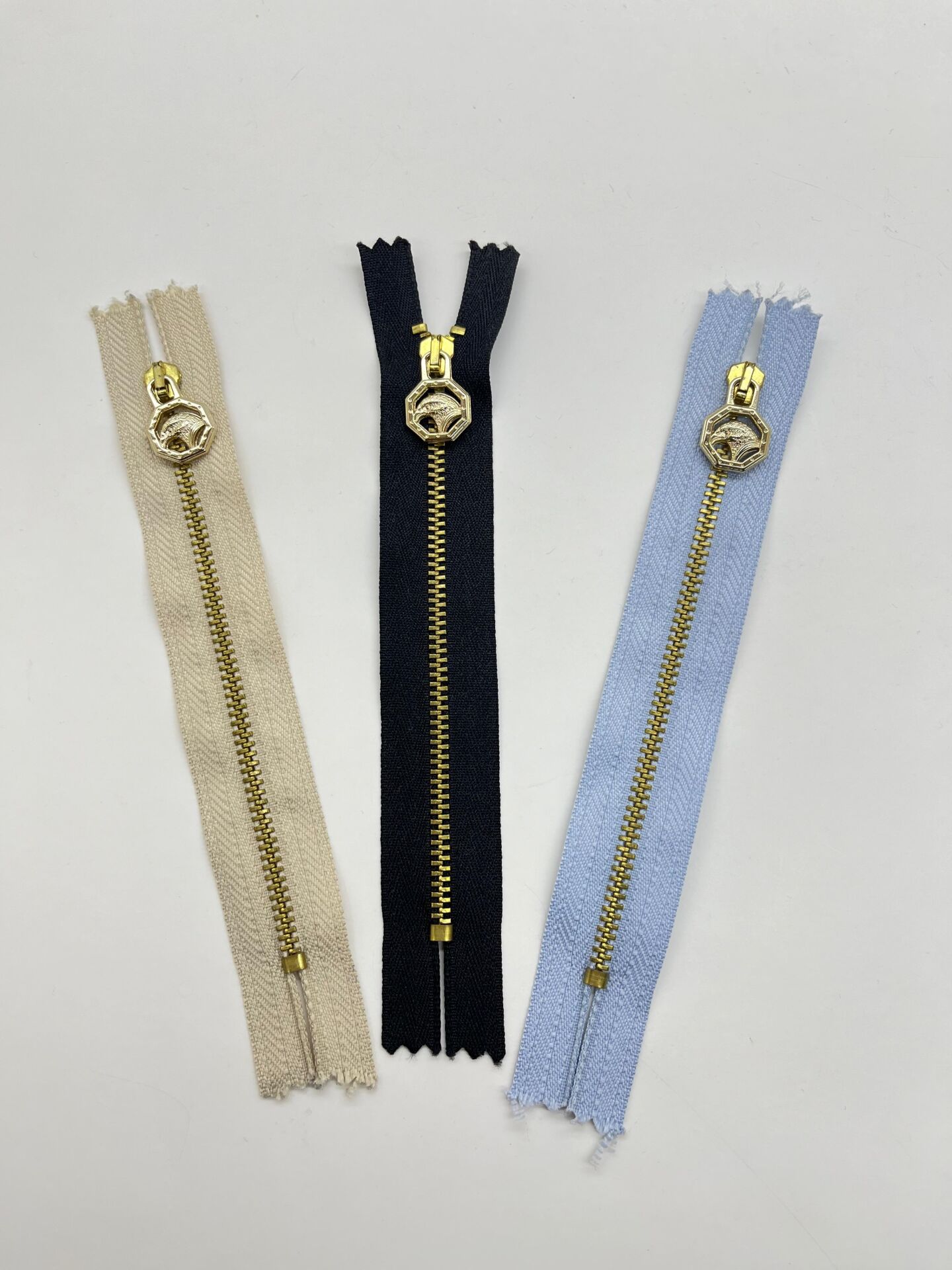 METAL DİŞLİ SWEAT FERMUARI 15CM