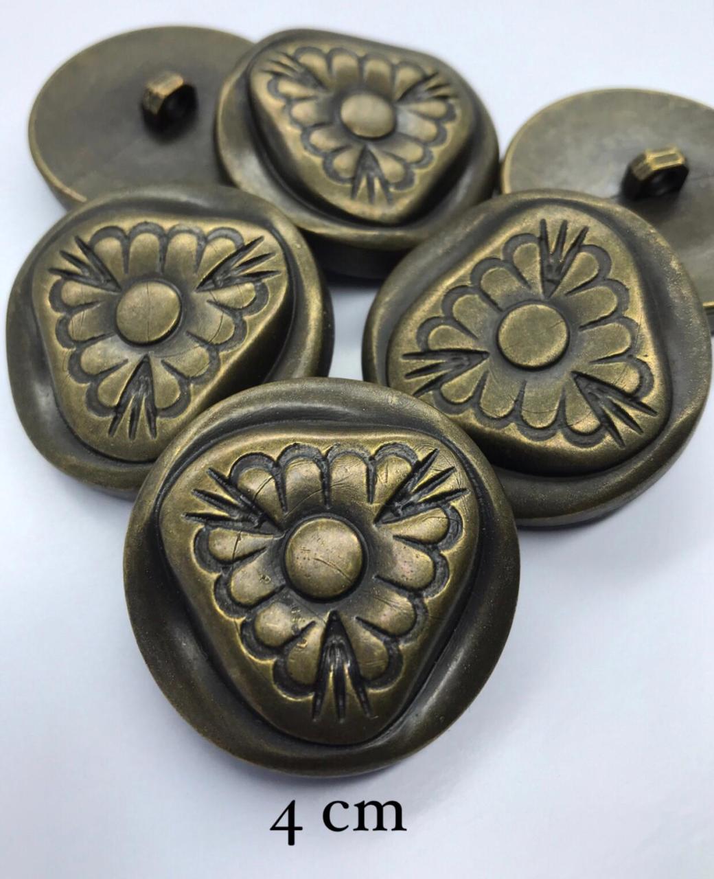 METALİZE DÜĞME ANTİK SARI 4cm