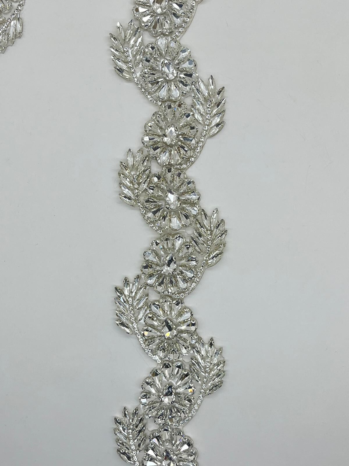 TAŞLI YAPIŞKANLI ŞERİT