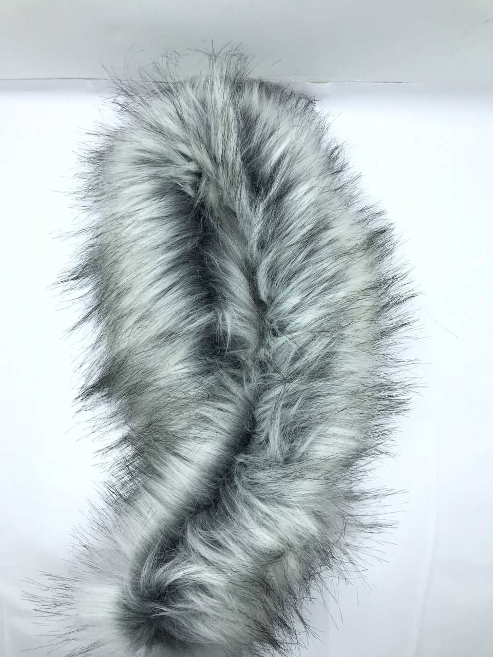 KAPŞON KÜRKÜ GRİ SİYAH KIRÇILLI