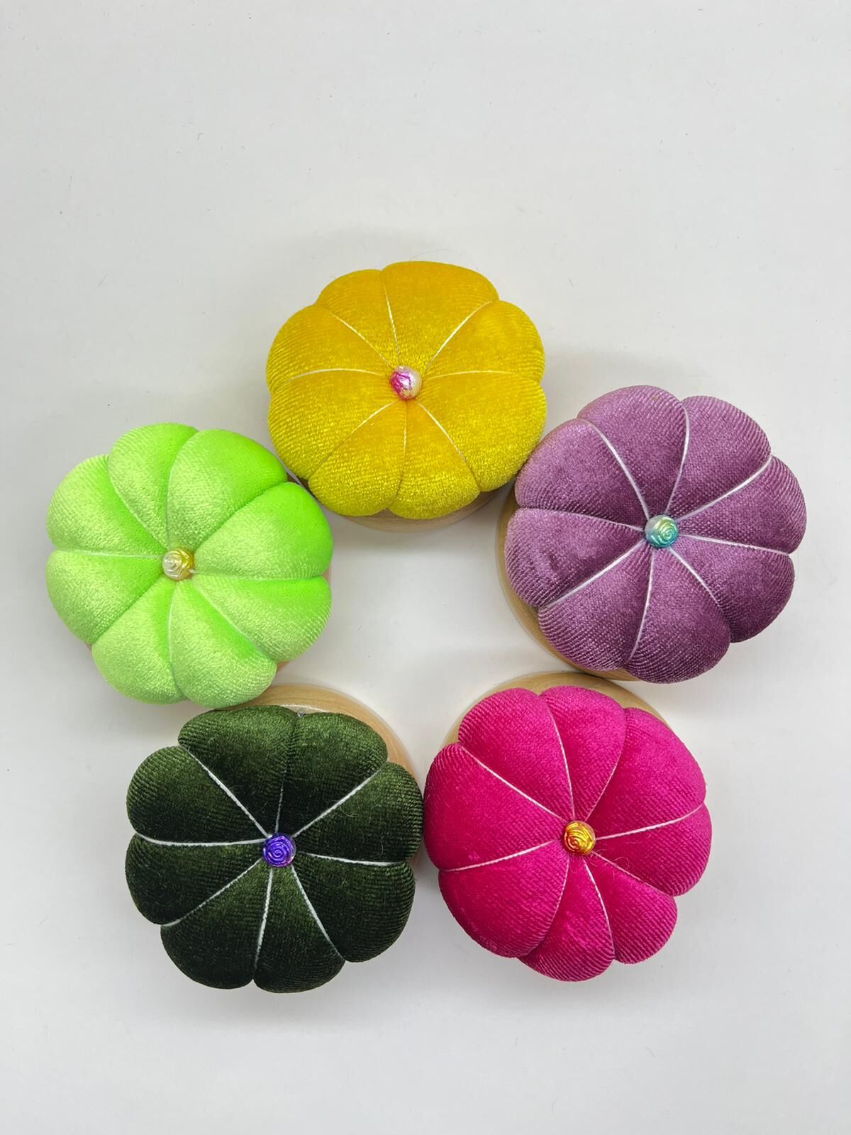 KADİFE İĞNEDENLİK