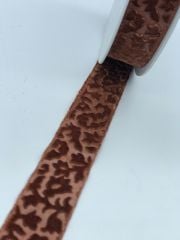 FRANSIZ KABARTMALI KADİFE ŞERİT KİREMİT