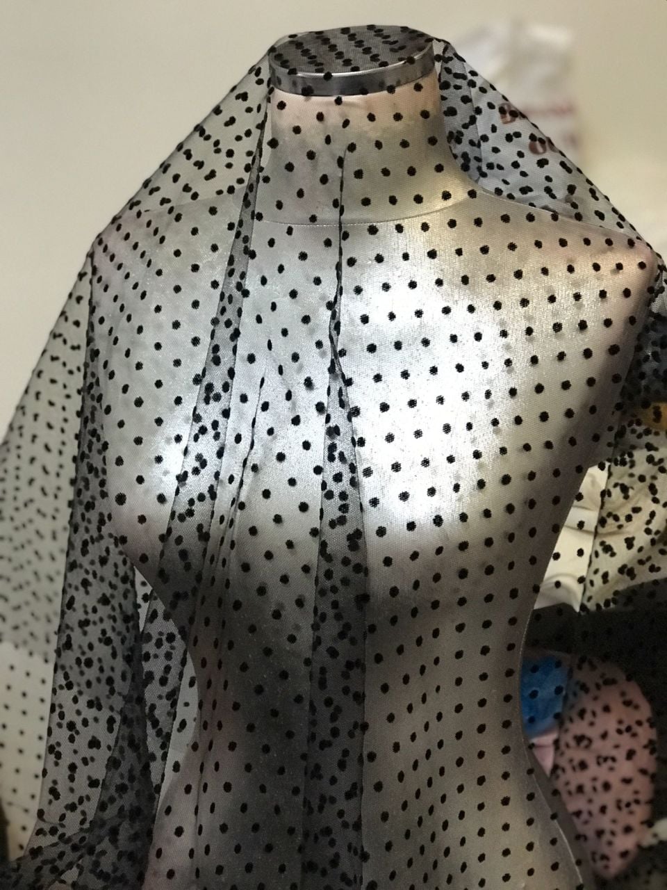 PUANTİYELİ TÜL SİYAH 140cm