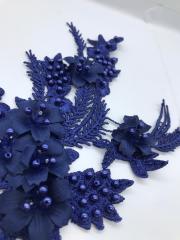 ÇİÇEKLİ BONCUK DETAYLI APLİK LACİVERT