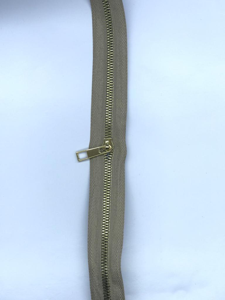 SARI DİŞLİ METRE FERMUAR BEJ