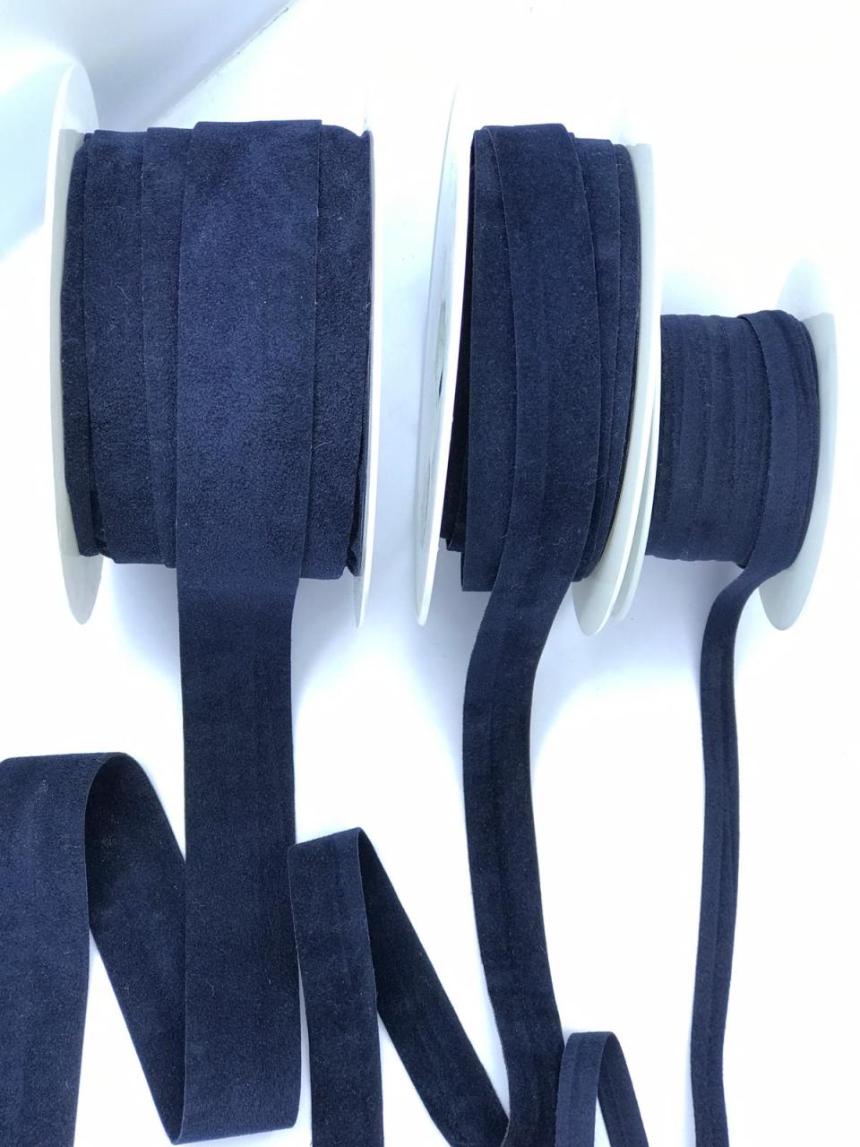 SÜET KURDELE LACİVERT 1 cm