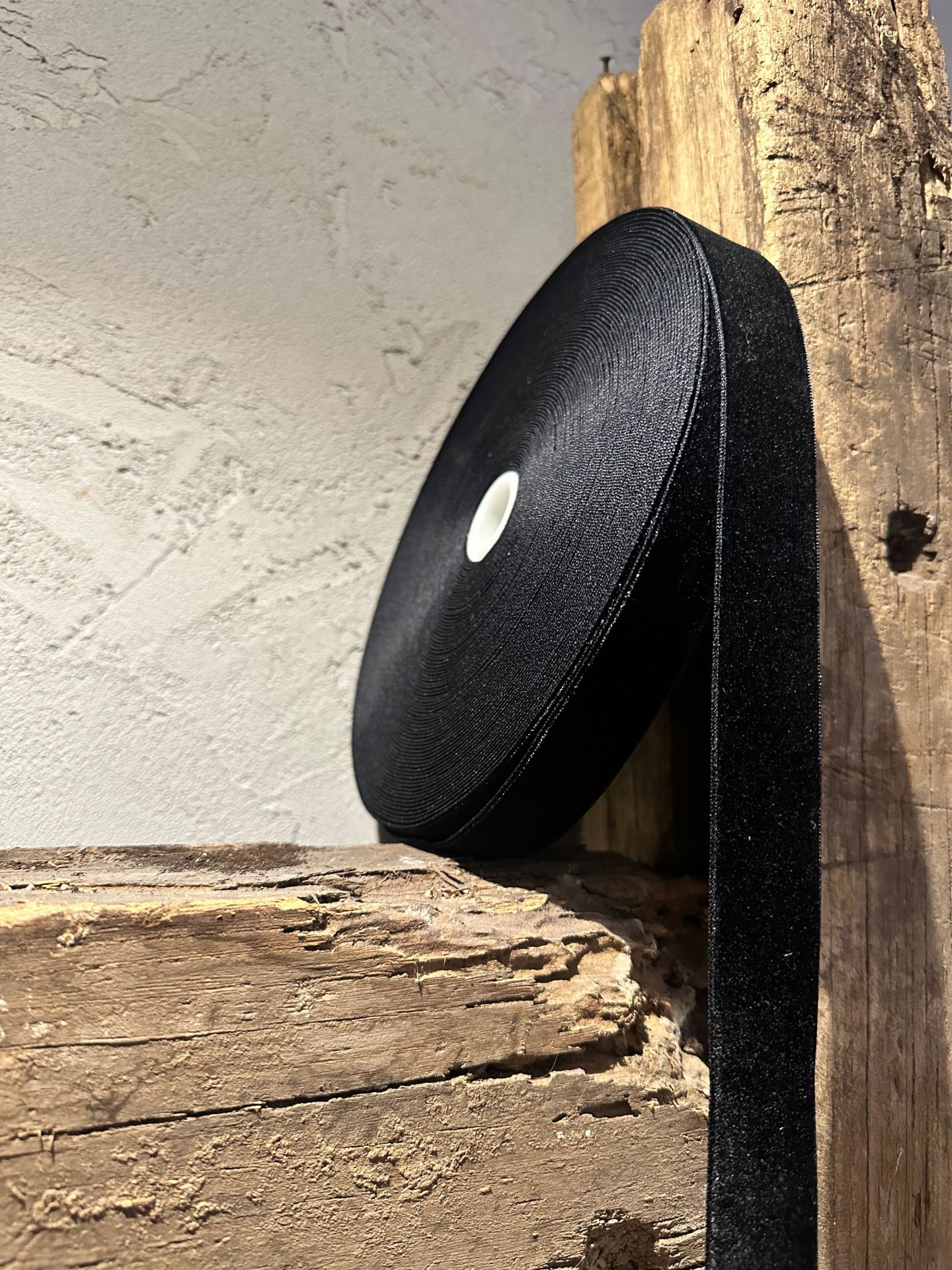 SİYAH KADİFE KURDELE 23mm